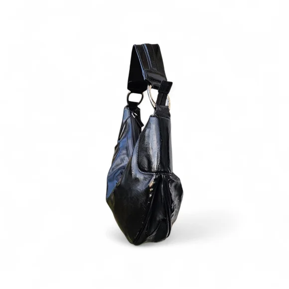 Gucci Patent Crescent Shoulder Bag - Picture 3 of 9